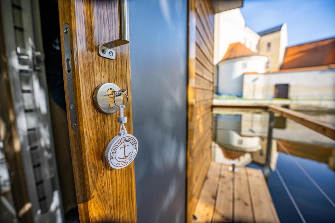 Rezidence Malse - Unikatni Apartmany Na Vode Ceske Budejovice Eksteriør bilde